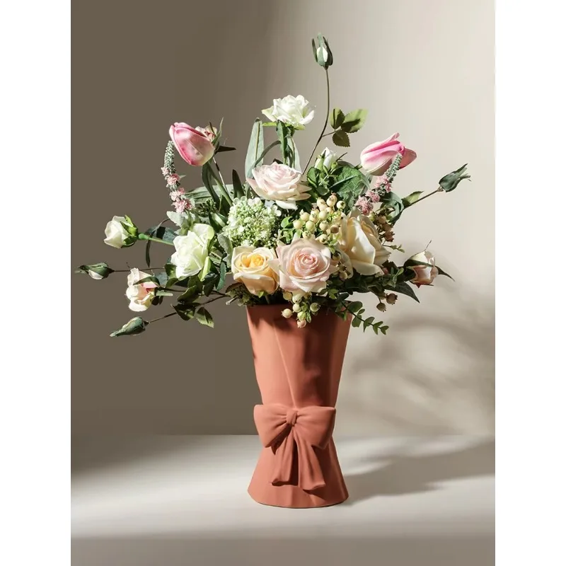 Factory direct Nordic creative ceramic vase decoration Morandi holding bouquet living room decorative vases with flowers