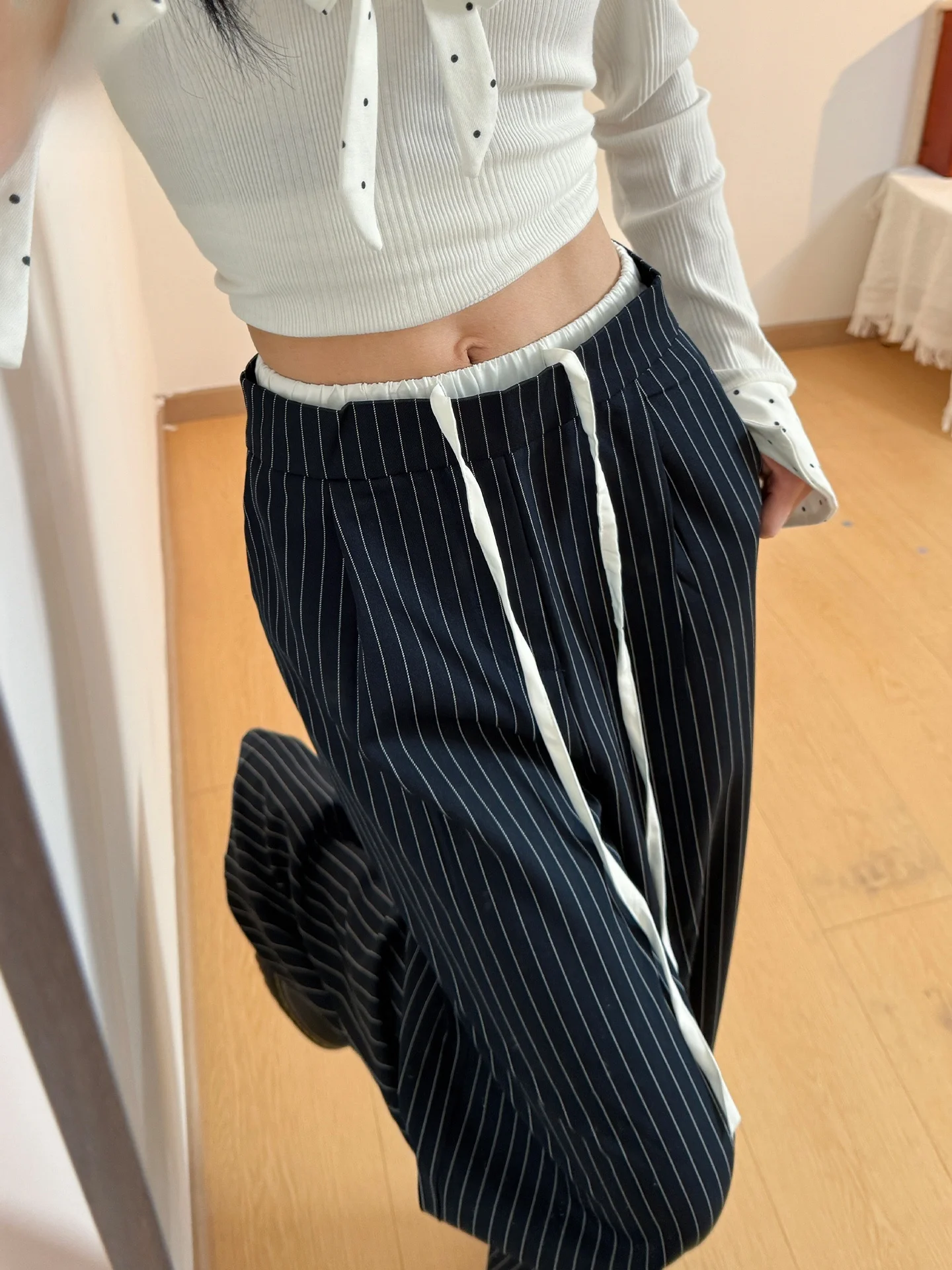 

Повседневные женские брюки в полоску с эластичным поясом на шнурке, летние, с кружевной отделкой, свободные, прямого кроя, модные, широкие штанины