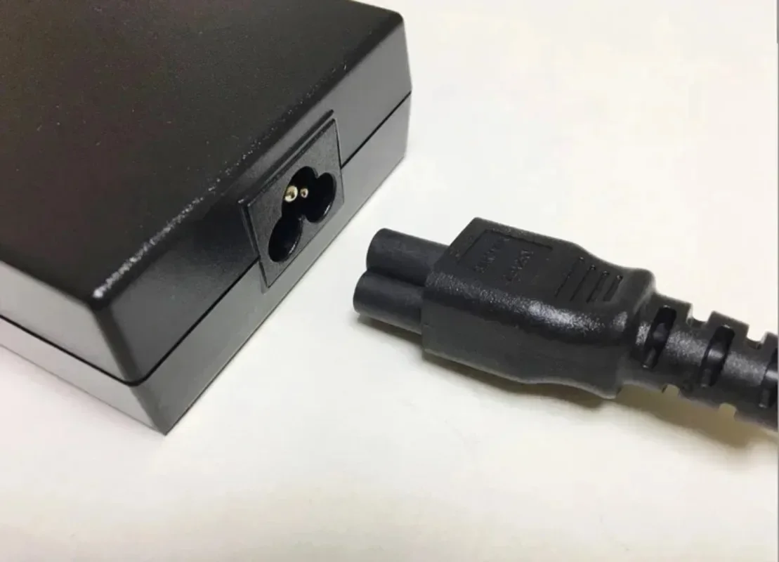 Caricatore portatile originale Dell 180W AC per G5 G7 5587 5590 7588 7590 7790 LA180PM180 DA180PM111 Alimentatore per laptop LA180PM180