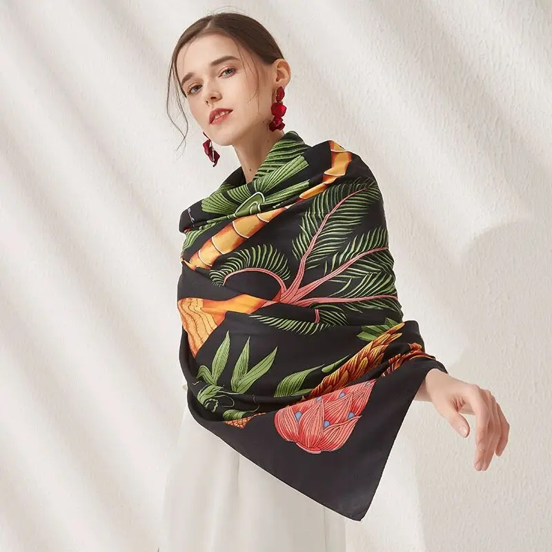 2023 New Style Palm Trees in Spring in Europe Women\'s Silk Sunscreen Scarves Headscarves Travel Shawls Warm big Square Scarves