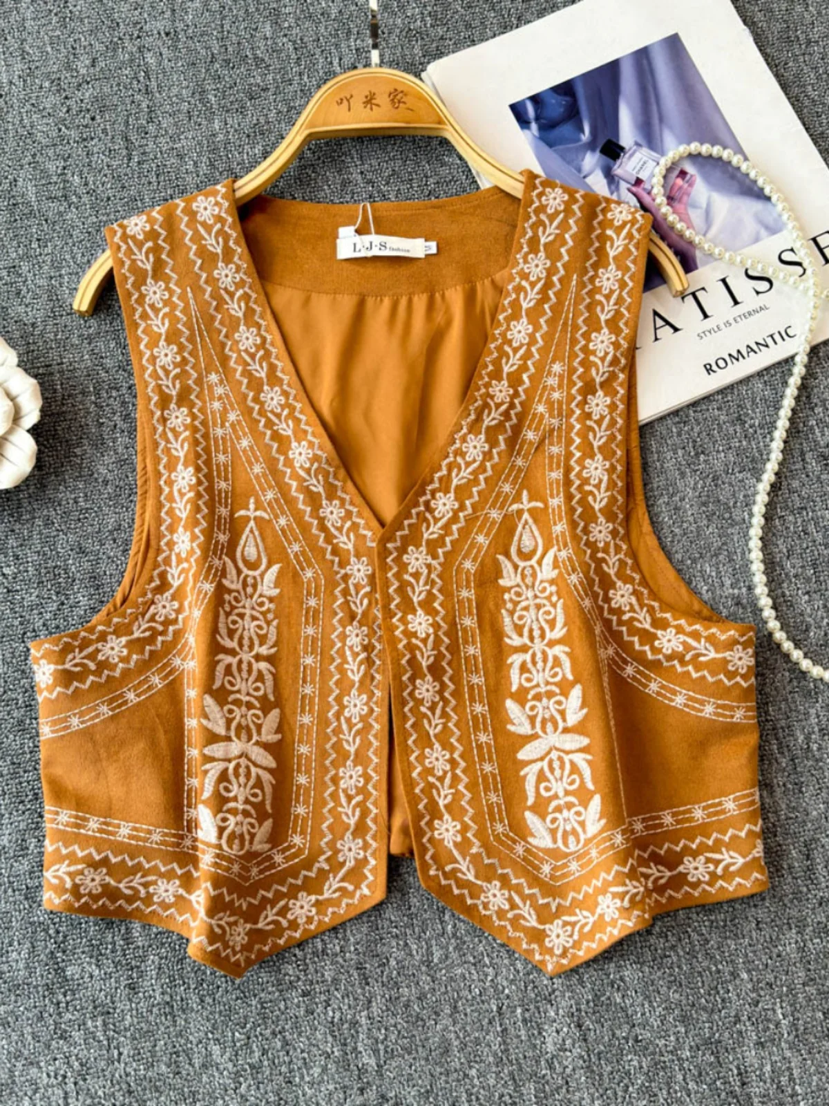 

Универсальная одежда для путешествий, жилет цвета хаки в стиле ретро с этнической вышивкой, женский универсальный топ на бретелях Bal для поездок на работу