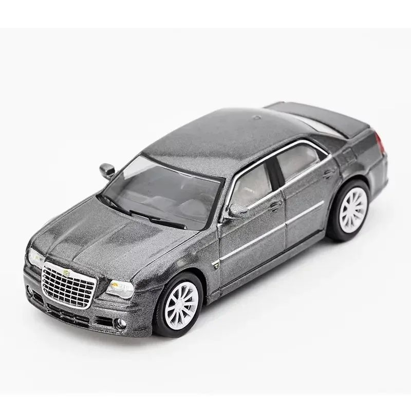 DCT 1:64 Scale Chrysler 300C Alloy Simulation Car Model Static Collection Decorated Holiday Gifts Toys Souvenir Gift