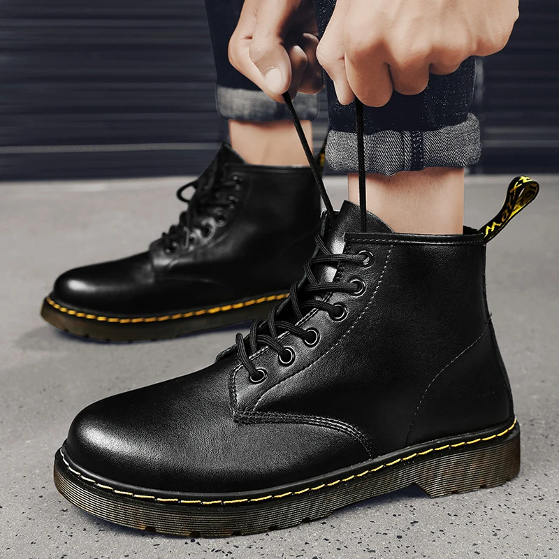 

ML 2025 Men's leather classic six-hole boots Fashion British cycling ankle boots outdoor boots