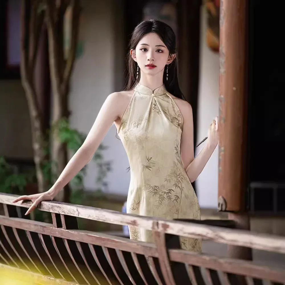 

Sleeveless Hanging Neck Long Style Modified Cheongsam New 2024 Young Style Girl's Chinese Banquet Dress Summer Qipao Dress