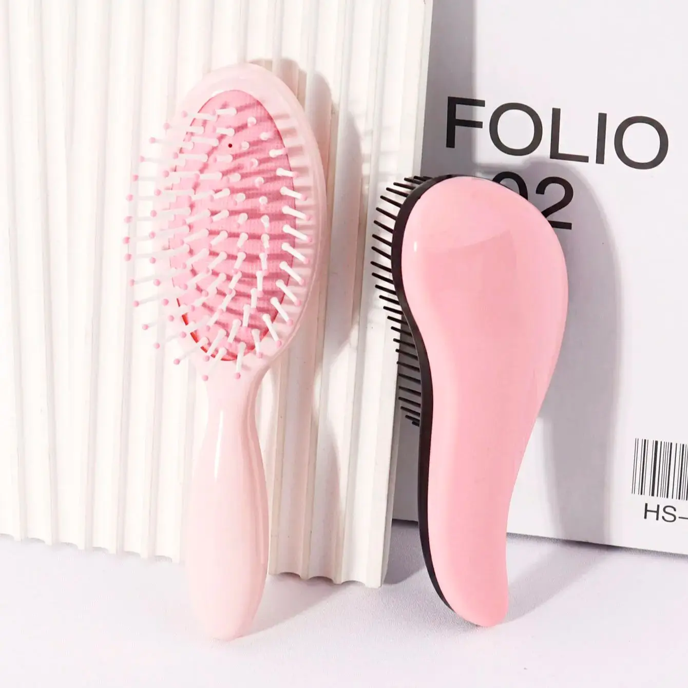 

2pcs solid color hair comb set, exfoliating shower hair brush, elastic airbag hair comb Special for real hair wigs