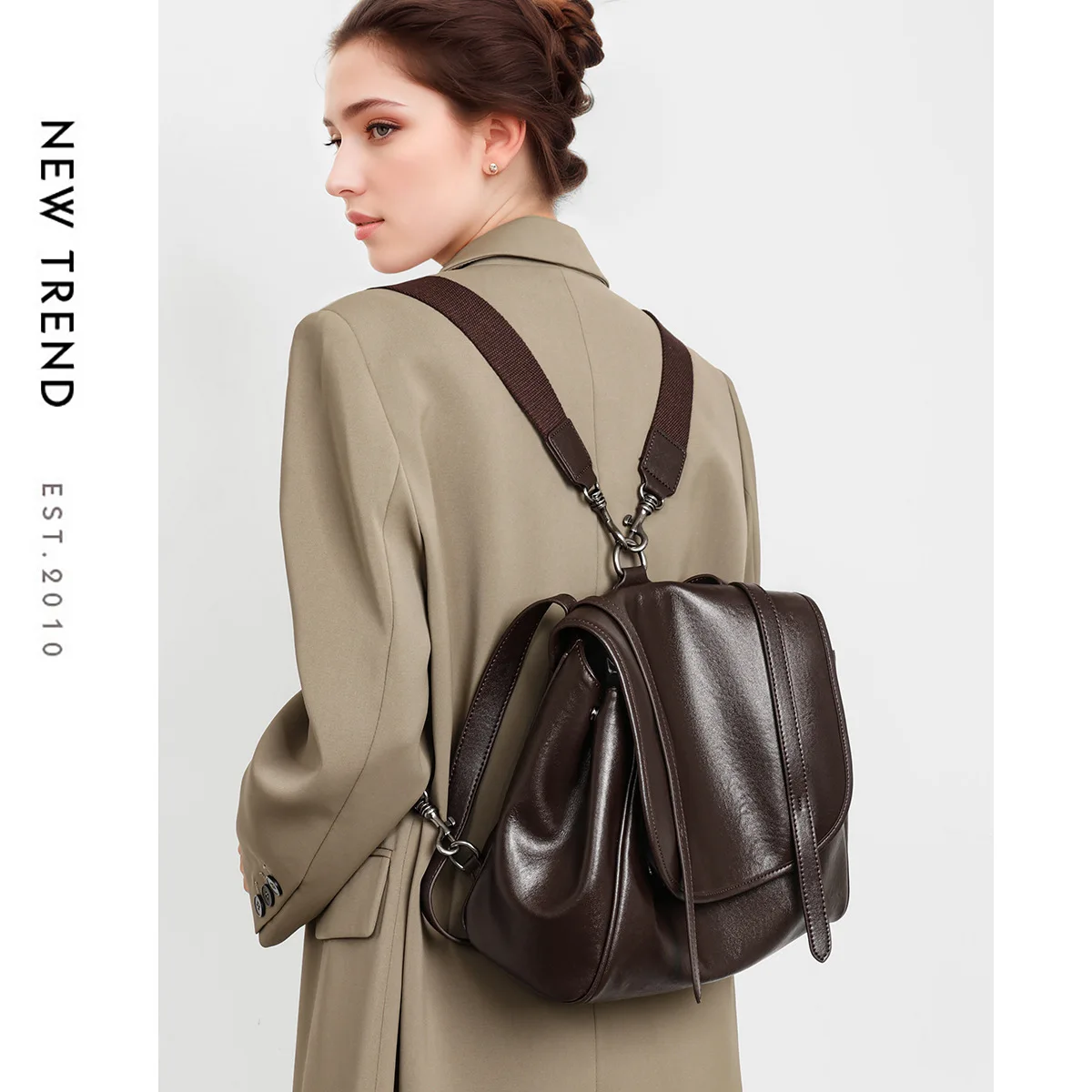 

Женский рюкзак из натуральной кожи в винтажном стиле, универсальный повседневный кожа растительного дубления, идеально подходит для путешествий на открытом воздухе