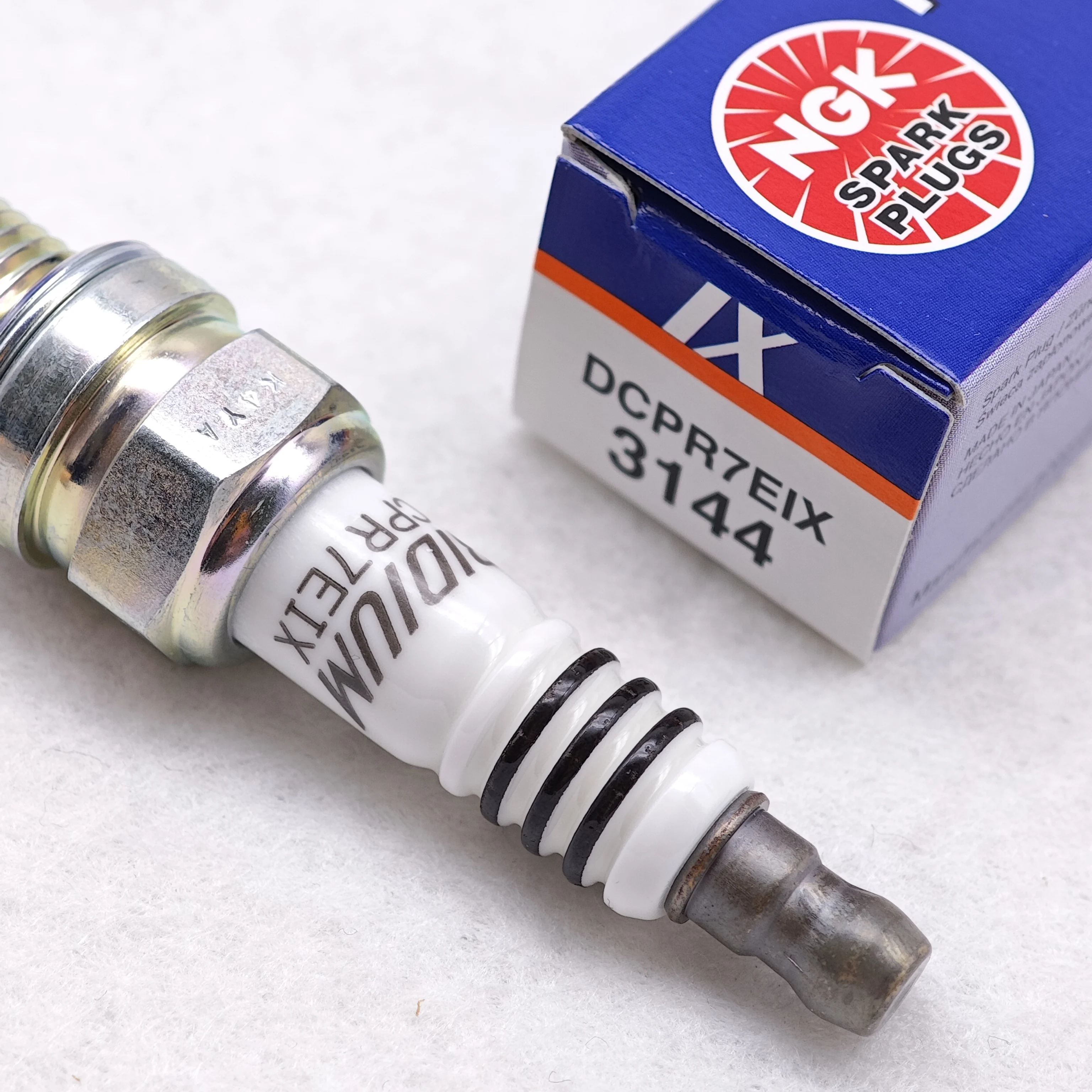 1pcs Original NGK Iridium IX S - Ngk Spark Plug Iridium Ix 评论和价格