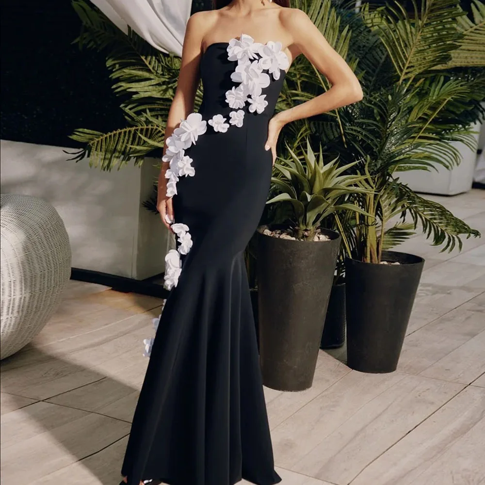 

Customized A-Line Evening Dresses Floor-Length Strapless Sleeveless Prom Gown Fashion Flowers Backless Simple Draped PartY Gown