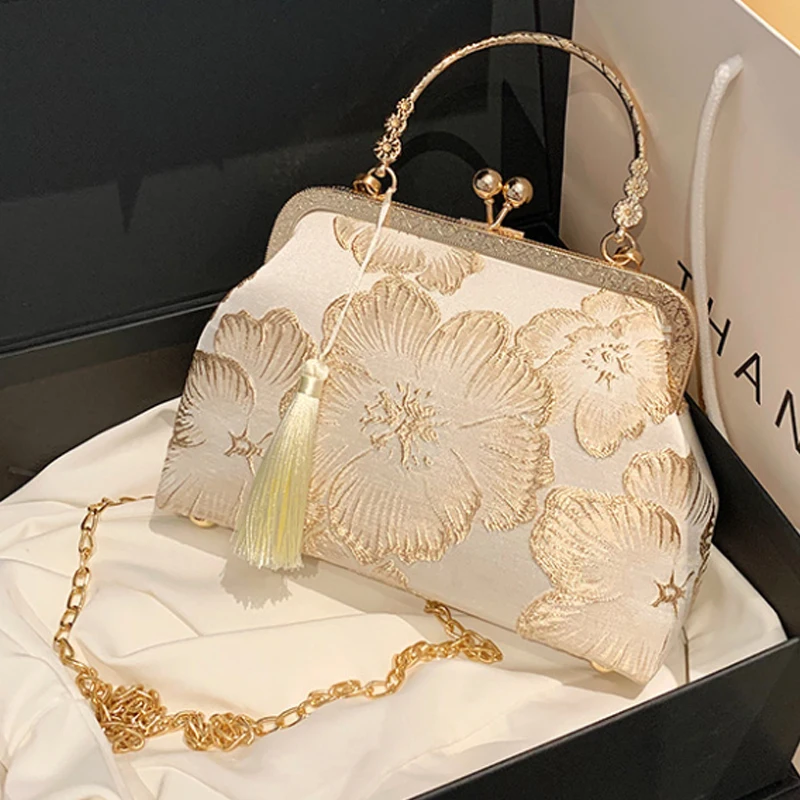 Classic Silk Women Bag Fashion and Elegant Clip Bag High Quality Embroidered Handbag Shoulder Bag