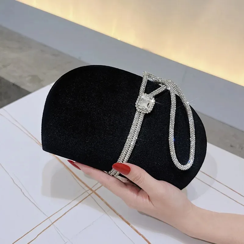 Bolsa de jantar de diamante preto premium feminina elegante bolsa de pulso com corrente de strass para acessório de vestido de festa