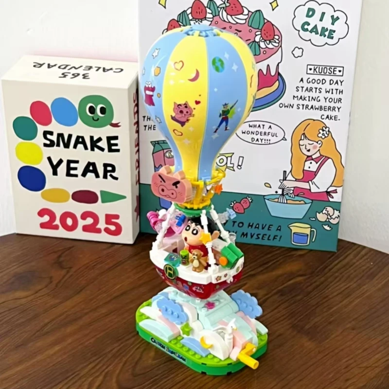 BALODY Building Blocks Crayon Shin Chan Doraemon Hot Air Balloon Model Small Particle Splicing Movable Toy Ornament Gift