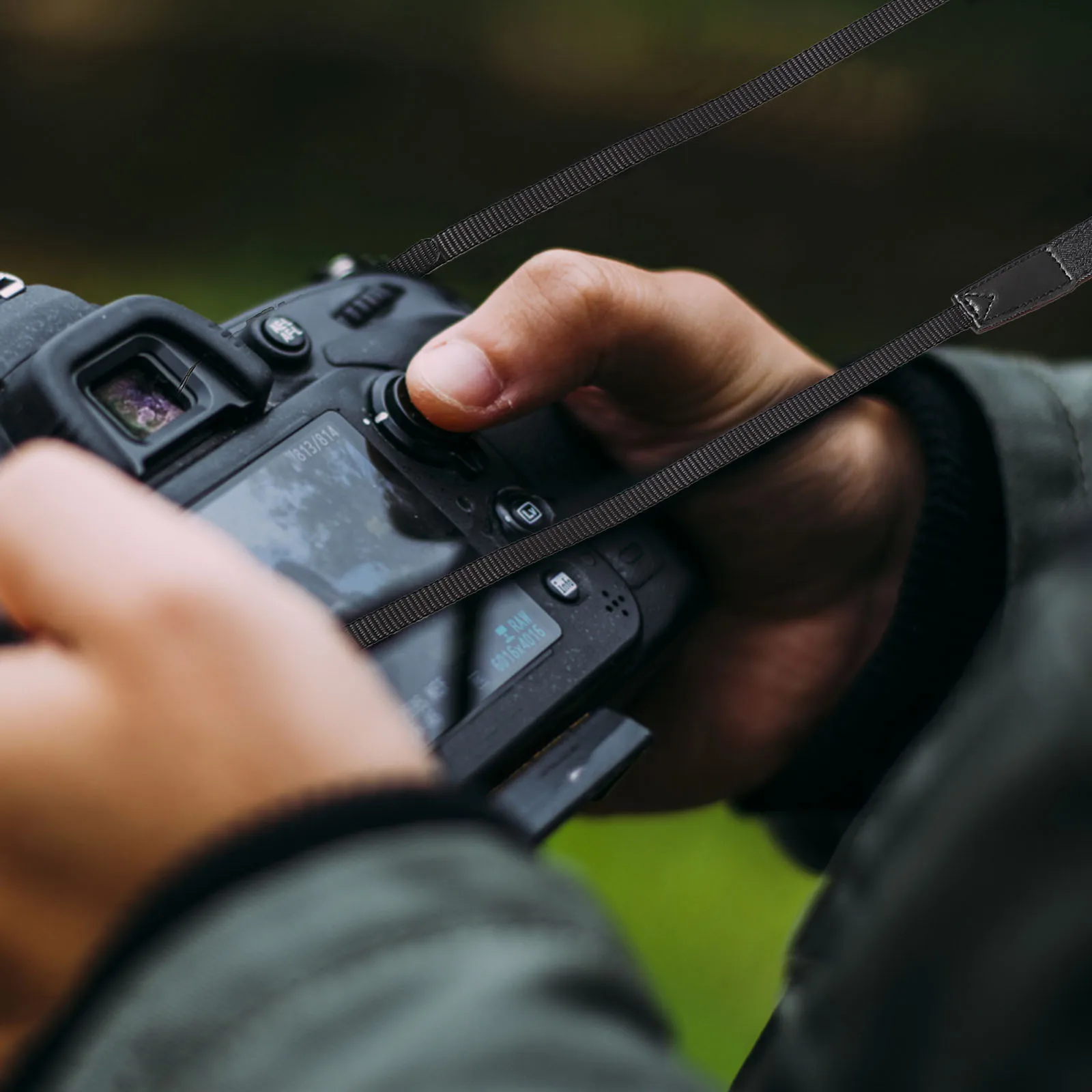 

Camera Shoulder Strap Premium Adjustable for Dslr Mirrorless Cameras Photography Accessories