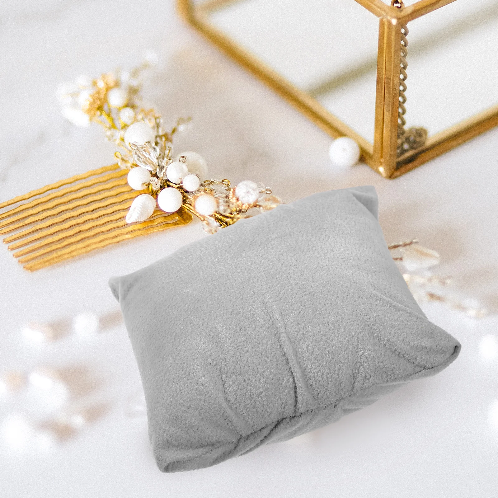 

10pcs Watch Box Lining Pillows Small Pads Gray Bead Velvet Jewelry Watches Holders Bracelet Display Avoid Scratching Storage