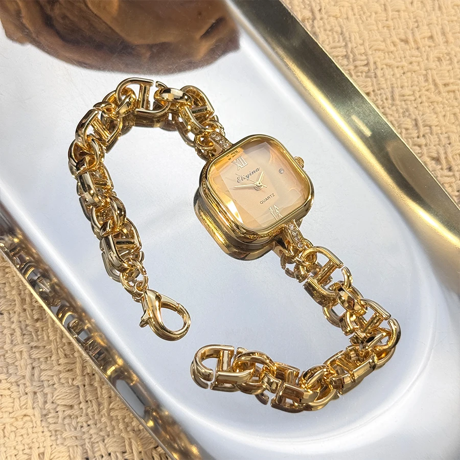 ساعة أوروبية أنيقة بسلسلة بسيطة عبر الحدود، حركة كوارتز زجاجية ذات قطع مربعة ممتازة للسيدات #2