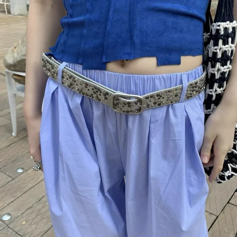 خمر الجلد المدبوغ برشام حزام النساء الهيب هوب برشام تصميم فاخر الجلود دبوس مشبك شخصية قابل للتعديل تنوعا الجينز زنار