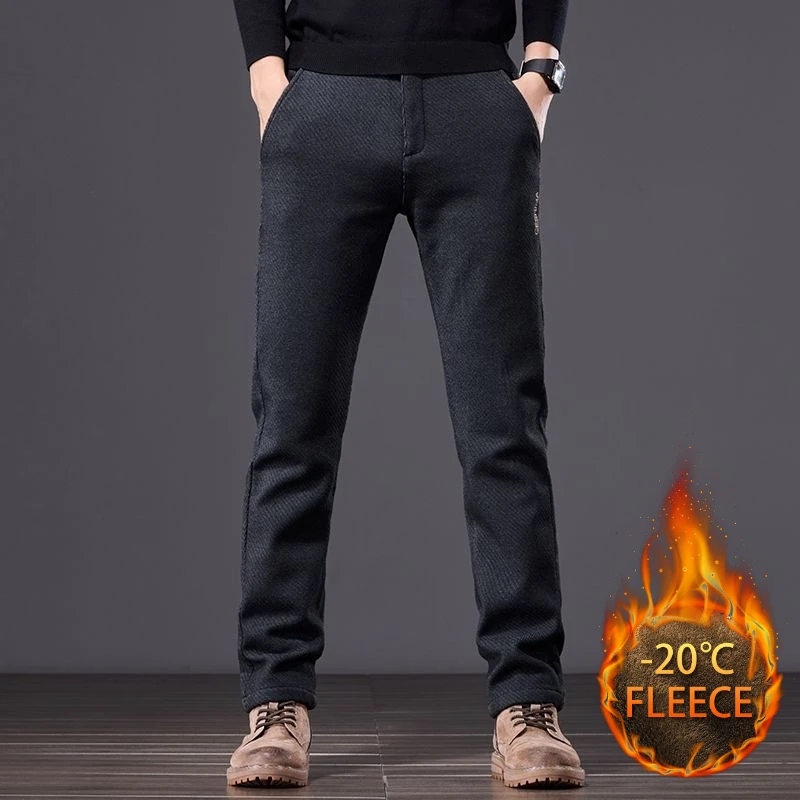 

Прямые, флисовые и утолщенные повседневные мужские брюки из матовой ткани на осень и зиму. Модно и флисовые плюшевые брюки.