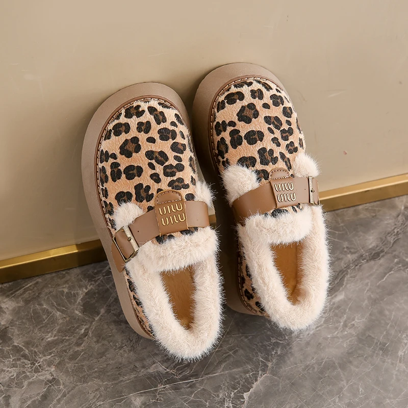 

Casual and comfortable women's winter 2024 new fleece lazy mother snow boots