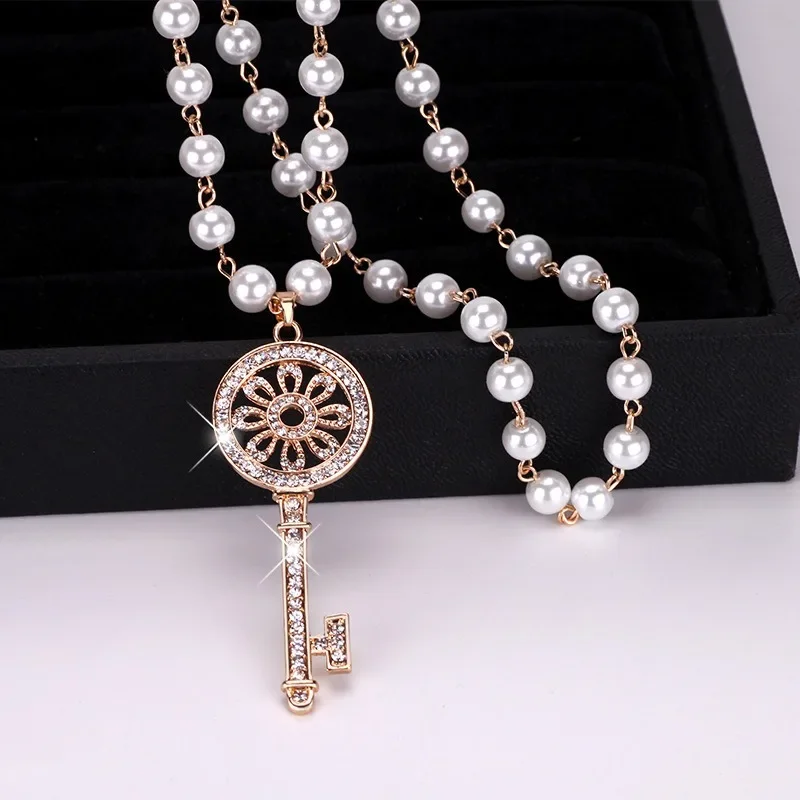 Nuova catena maglione chiave lunga collana da donna versatile autunnale e invernale