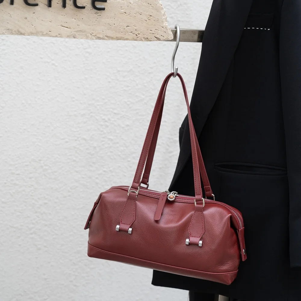 

Leather Female ChestBag Burgundy Large Handbags Simple Ladies Commute Tote Bag Purse Vintage Women Business Shoulder Bags