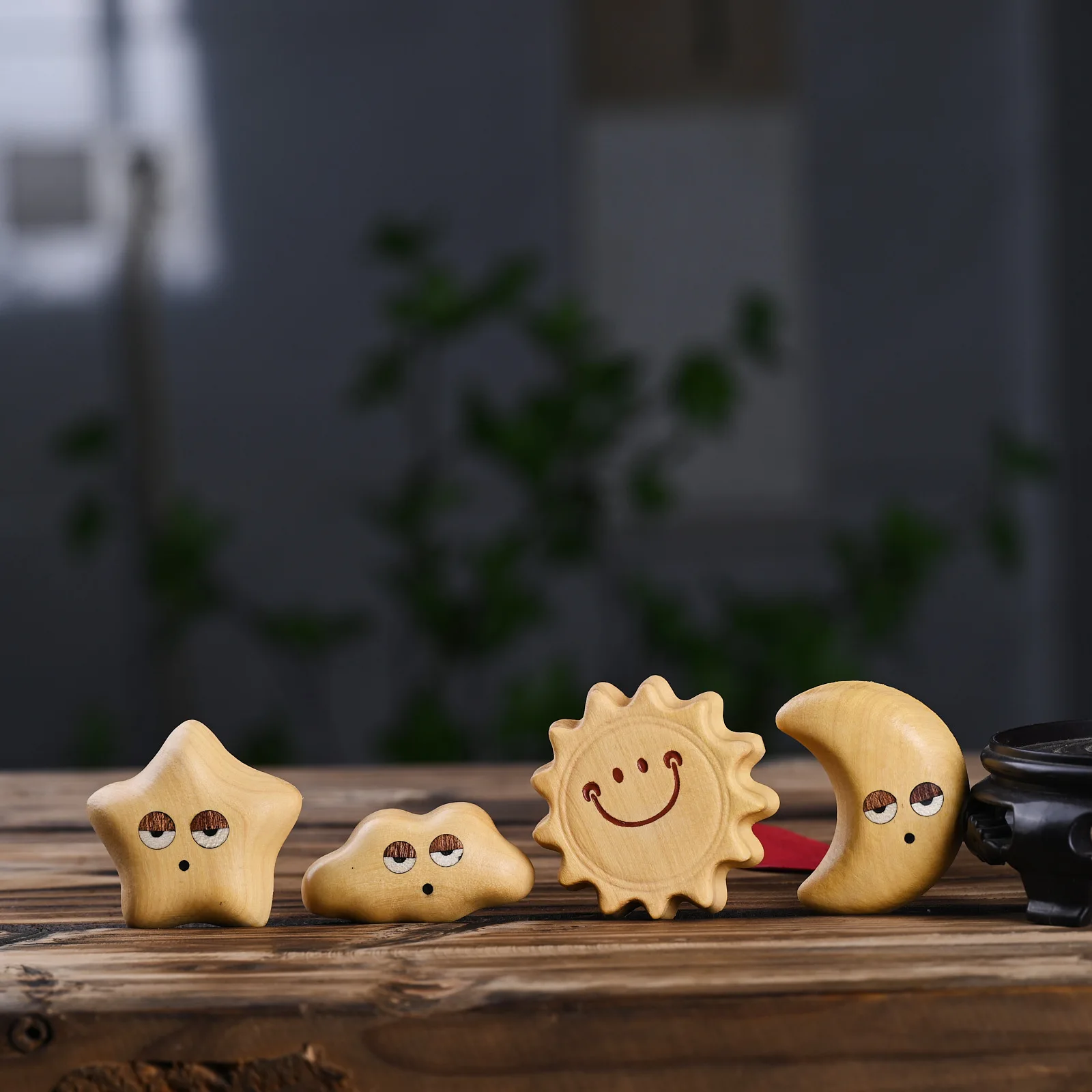 Golden Sandalwood Carved Cartoon Smiley Star Moon Fridge Magnet Original Design Handmade Decor Magnetic Sticker Craft Gift