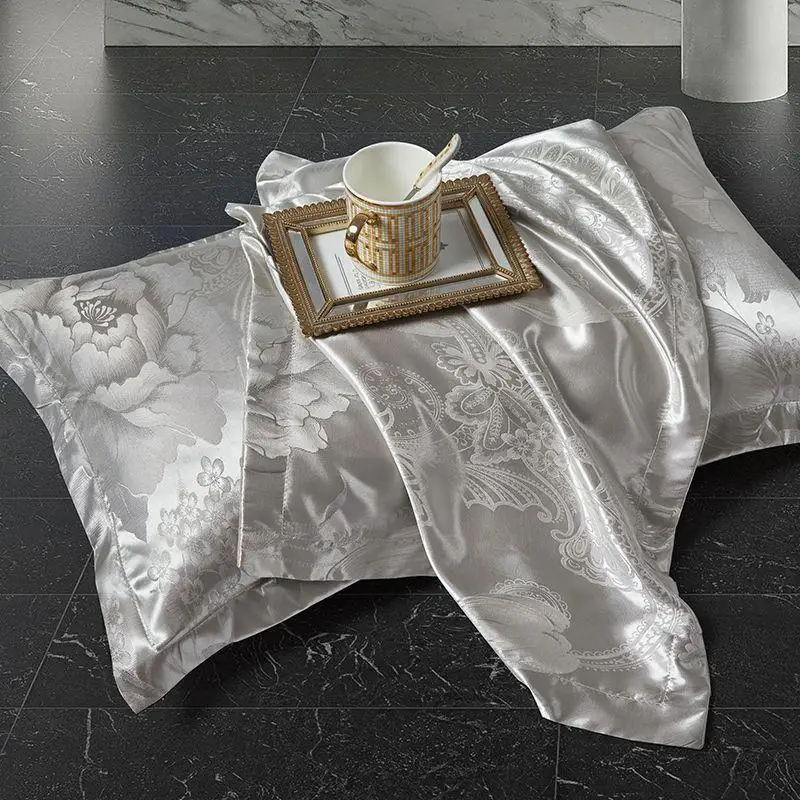 2Pcs/Set  Bedding Set Single Double Queen King Size Duvet Cover Set European Light Luxury Skin-Friendly Soft Fabric Quilt Cover