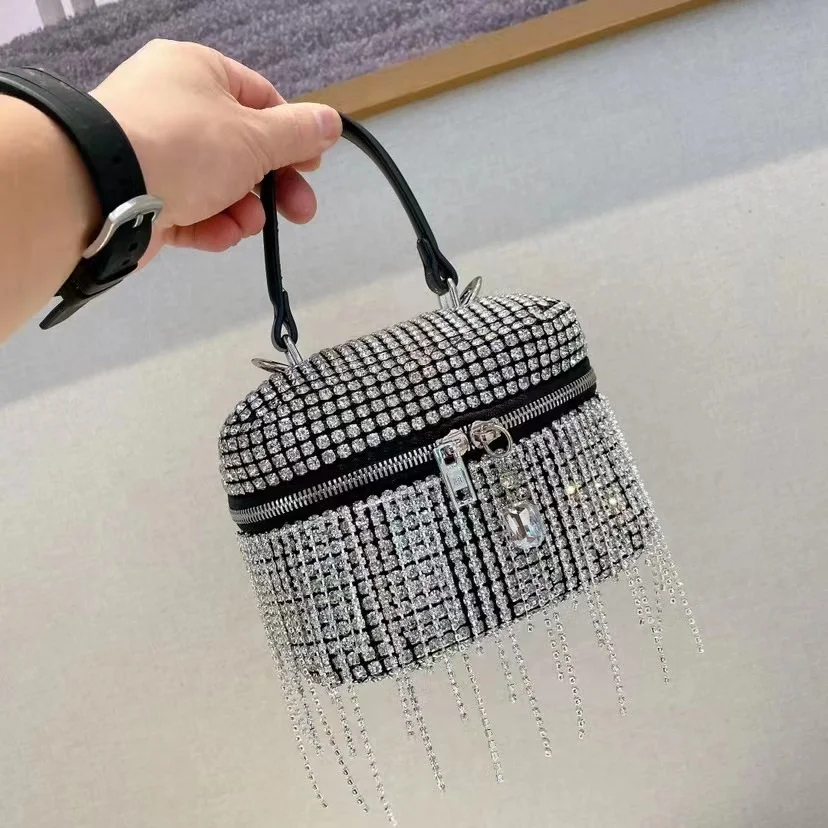 Luxury Bling Tassel Hobo Bag Women Handbag Crystal Shiny Rhinestone Diamond Evening Bag Wedding Party Clutch Purse Crossbody Bag