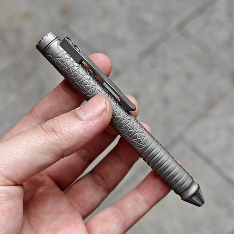 outdoor-portable-edc-titanium-alloy-hammer-pattern-self-defense-tactical-pen-car-emergency-window-breaking-tool