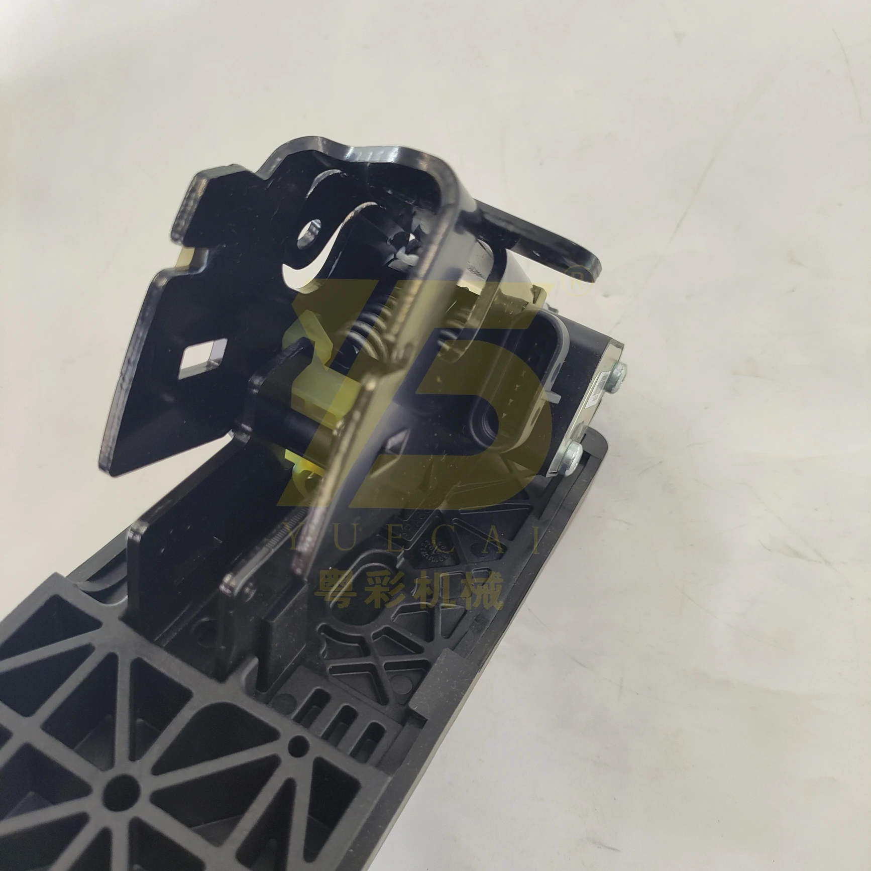YUE CAI Construction Machrinery Spare Parts Pedal Do Acelerador 16657886 VOE16657886 12744523 VOE12744523 Pedal for G990 Grader