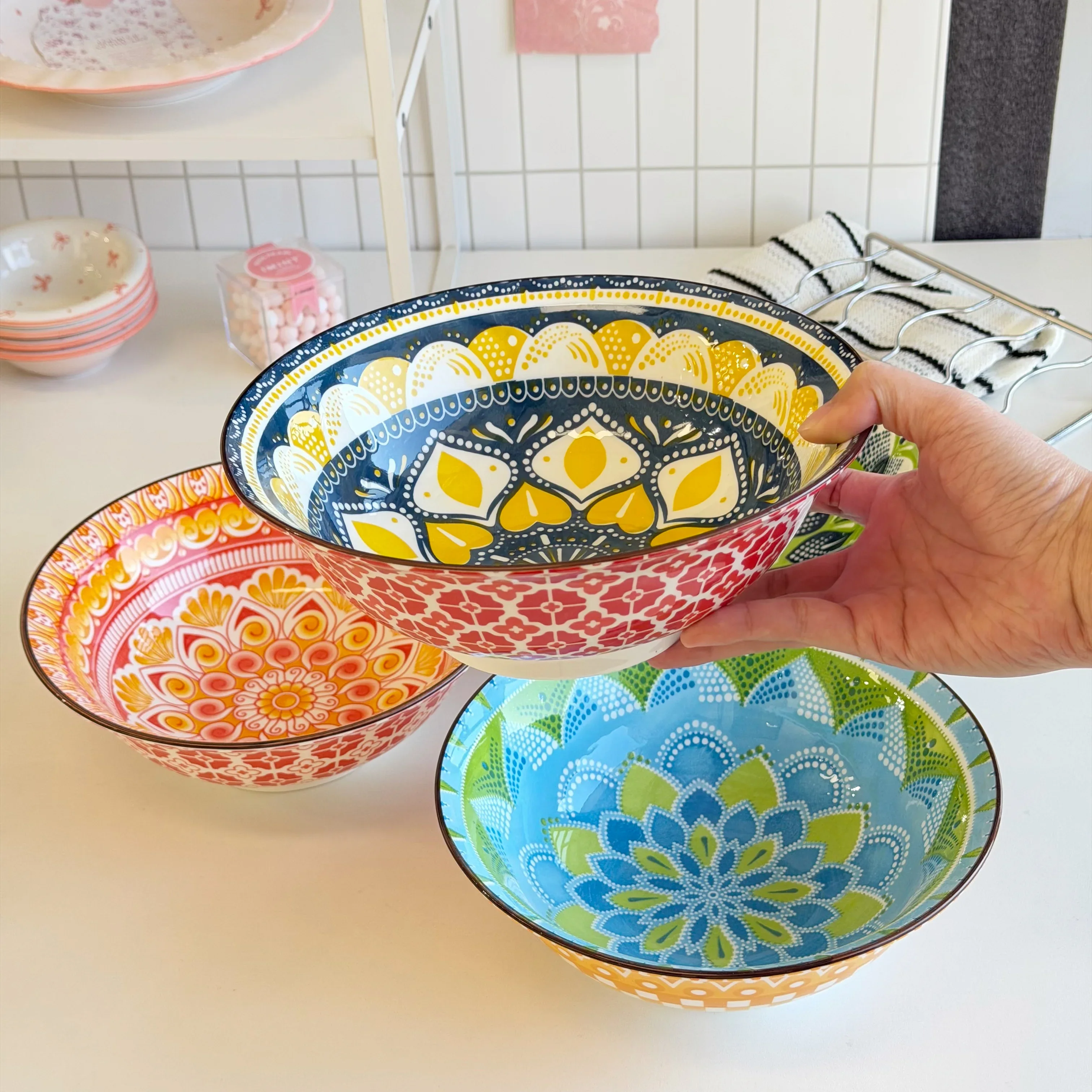 1/4-Piece Bohemian Ceramic Soup Bowl Set, 8 Inches in Diameter, Microwave and Dishwasher Safe, Perfect for Daily Meals