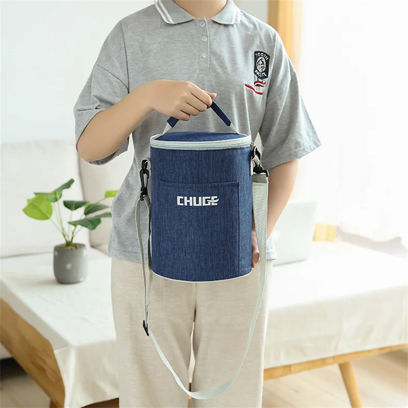 Cylindrical Insulated Lunch Bag Portable Large-capacity Bento Bag with Shoulder Strap Waterproof Thermal Cooler Bag for Work