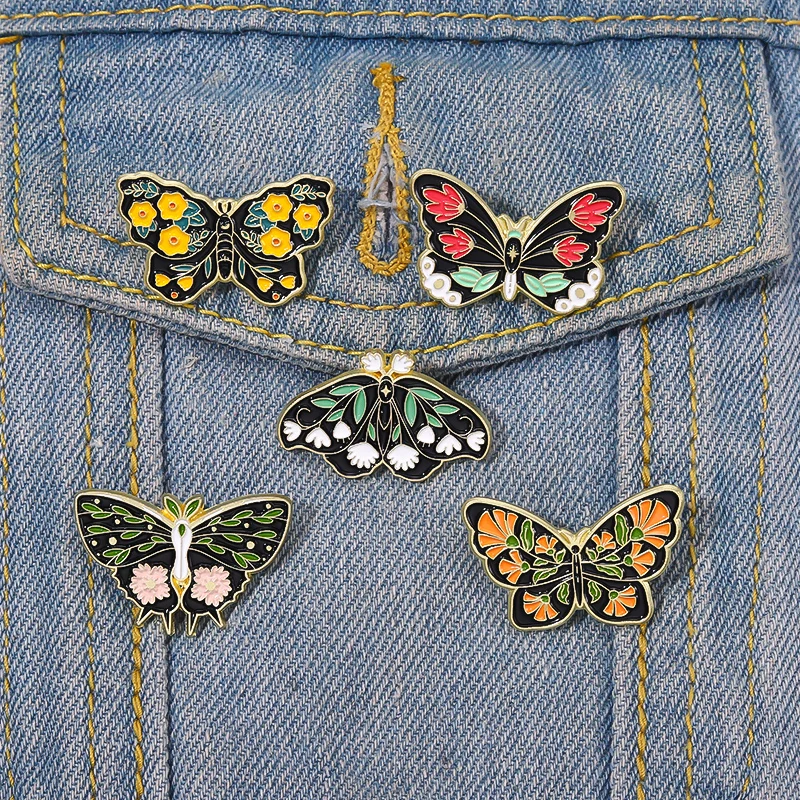 Cute Butterfly Enamel Pins Cool Horror Insect Enamel Brooches Lapel Backpacks Clothing Steampunk Badge Jewelry Gifts for Friends