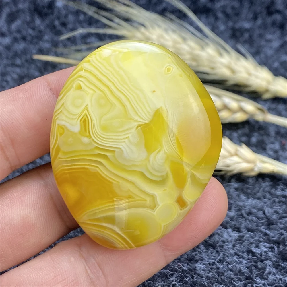 Natural Raw Stone Wrapped Silk Agate Handle Chalcedony Yellow Halo Healing Meditation Chakra Home Decoration Holiday Gift