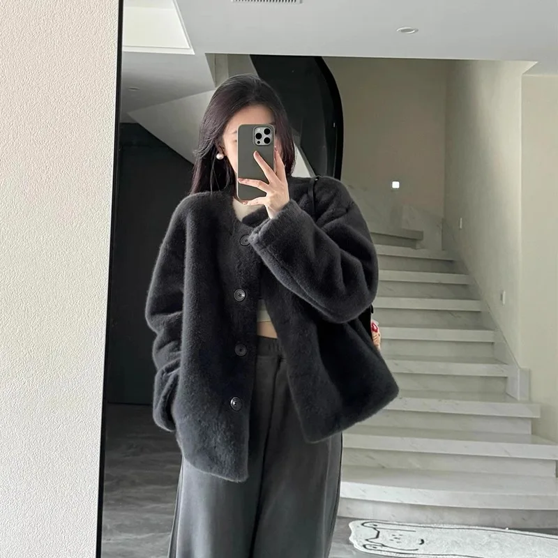 2025 Winter New Fur Coat Solid Color Versatile Fashion Imitation Mink Fur Short Environmentally Friendly Fur Coat for Women