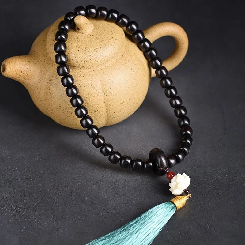 

Ручной браслет из черного сандалового дерева с лотосом и бусинами из черного дерева, 12 мм, старый тип четки, автомобильный кулон, праздничный подарок