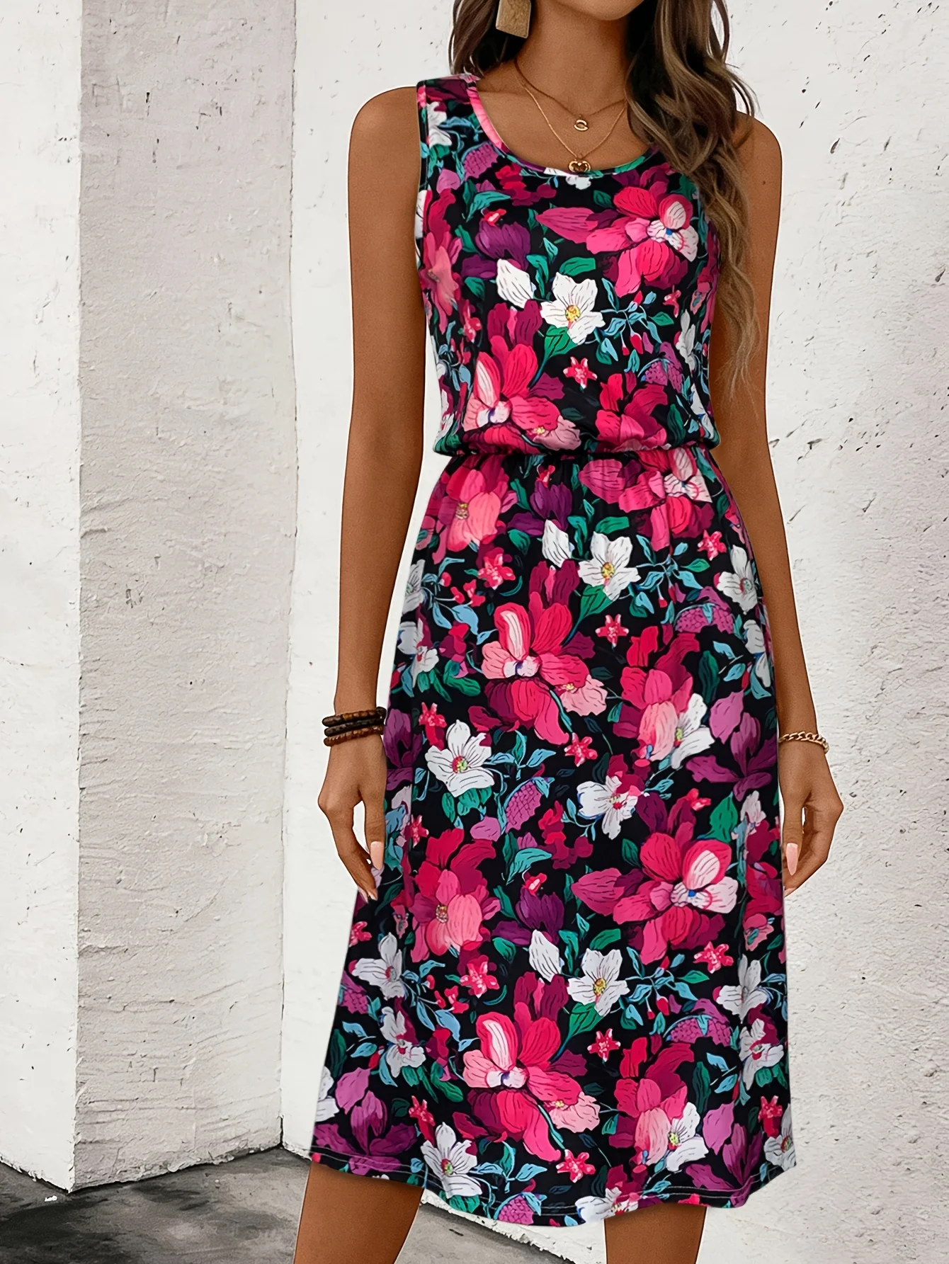 Schwarzes, mehrfarbiges, ärmelloses Midikleid mit Blumendruck für Damen, sommerliches, lässiges Sommerkleid mit Rundhalsausschnitt und elastischer Taille