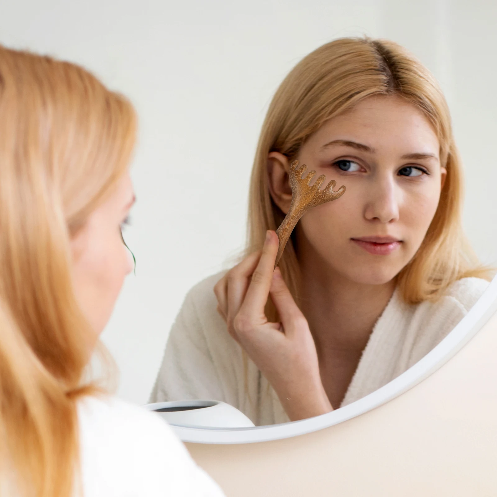 

Wooden Foot Acupoint Massager Comb Portable Lightweight Scalp Massage Tool For Hair Care Wood Massage Tools Relaxation