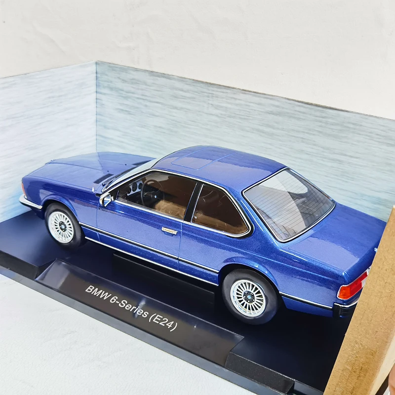 Diecast 1:18 Scale 6 Series E24 Simulation Alloy Car Model Toy Collectible Gifts Ornaments