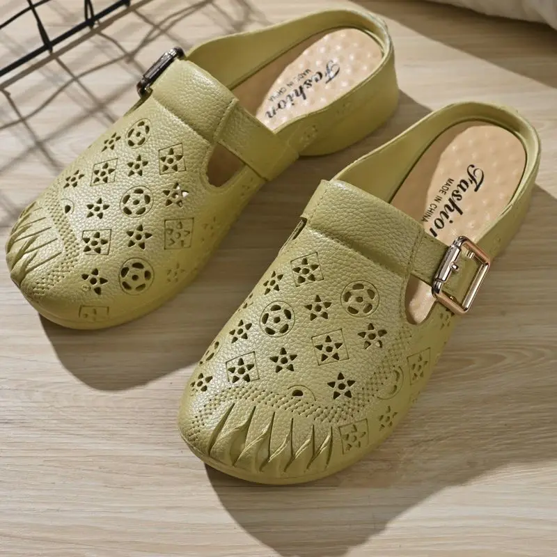 New Flat Heel Anti-Slip Middle-Aged Mom Slippers Leather Look-through Clog Shoes Women's Indoor Outdoor Slip-On Shoes
