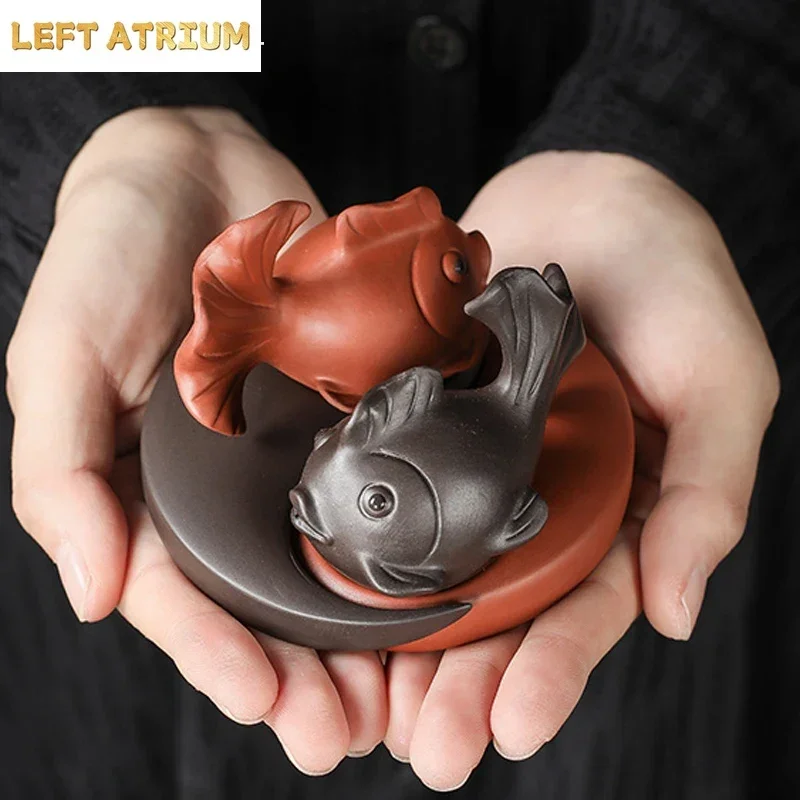 

1PCS Chinese Boutique Purple Clay Tea Pet Lucky Fish Statue Ornaments Handmade Tea Set Decoration Accessories Desktop Crafts
