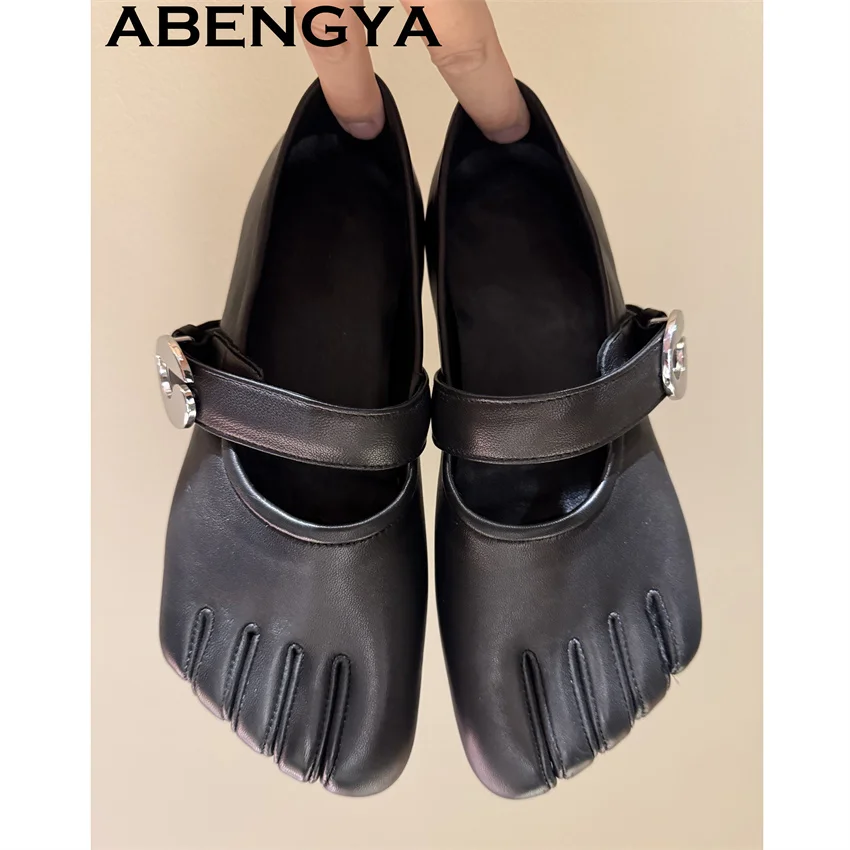 

New Fashion Splitting toes Flat Shoes Women Genuine Leather Shallow Mouth Simple Shoes Summer Loafers Walking Shoes Mujer