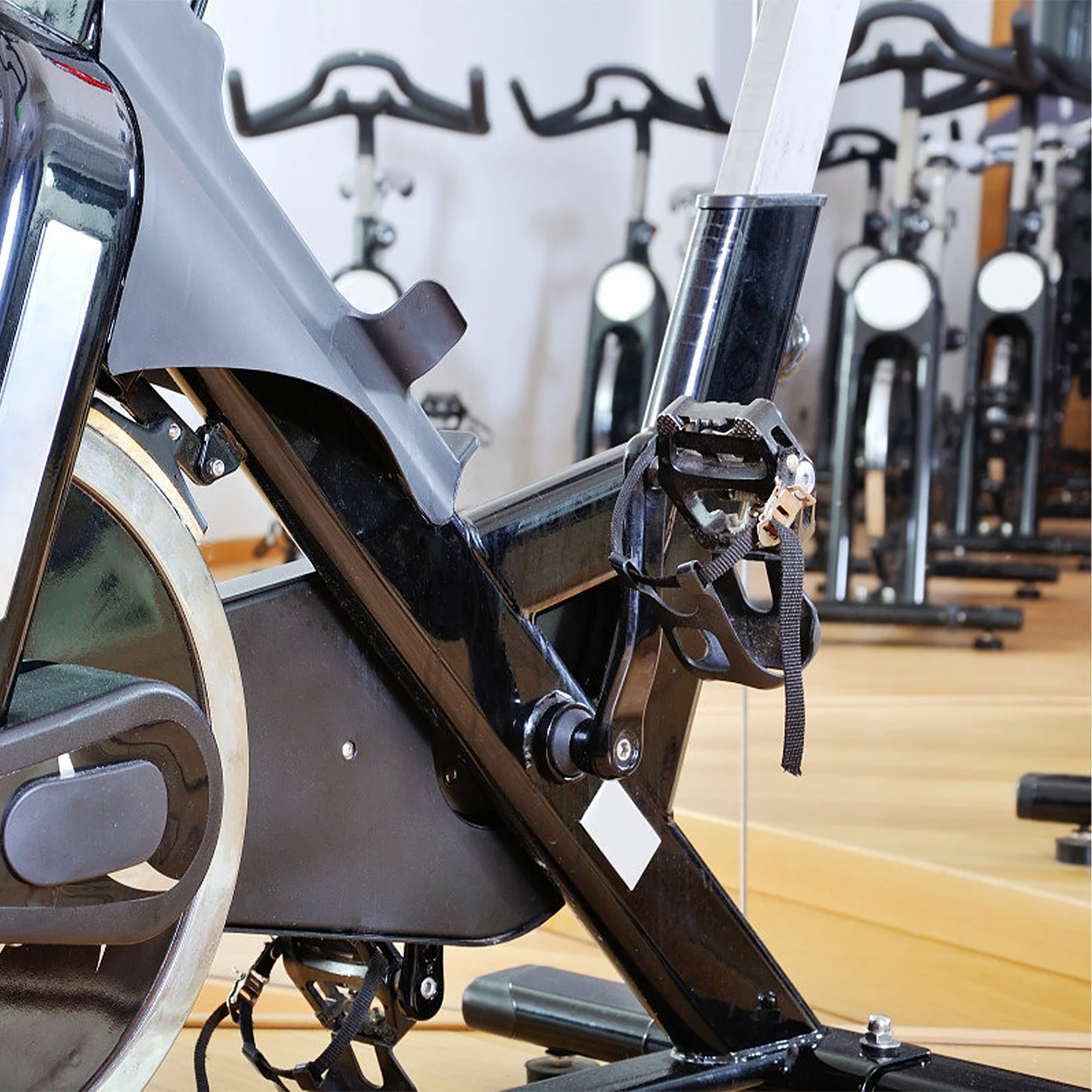 

1Set Anti-Slip Bike Pedal Strap Belt Adjustable Cycling Toe Clip Fixed Gear Black Toe Clips Accessories Strip Accessories