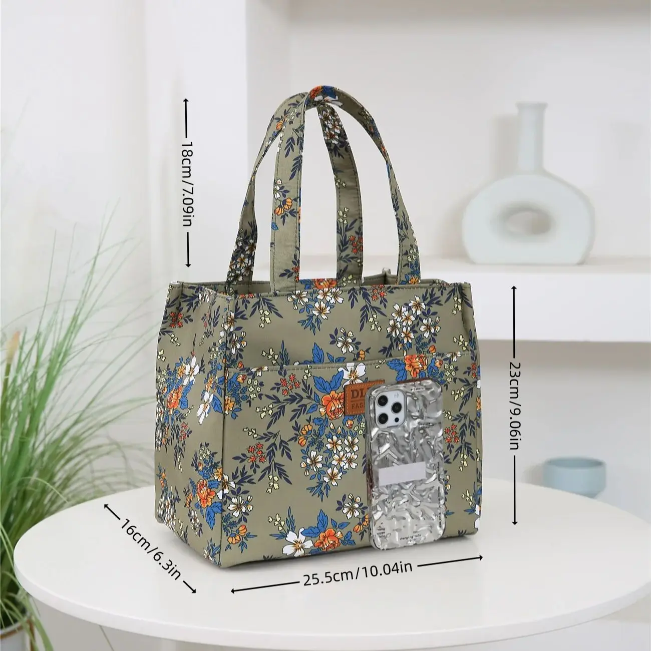 New zipper semi-closed handbag with aluminum foil insulation inside, suitable for work with lunch box bag bento bag,