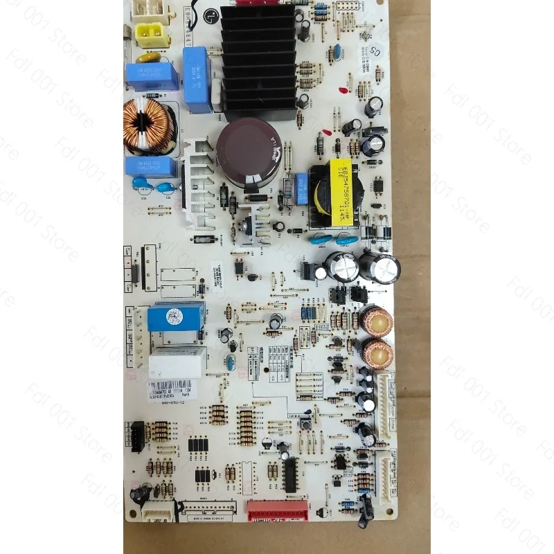 Suitable for LG refrigerator computer power control motherboard EBR69464701 disassembly