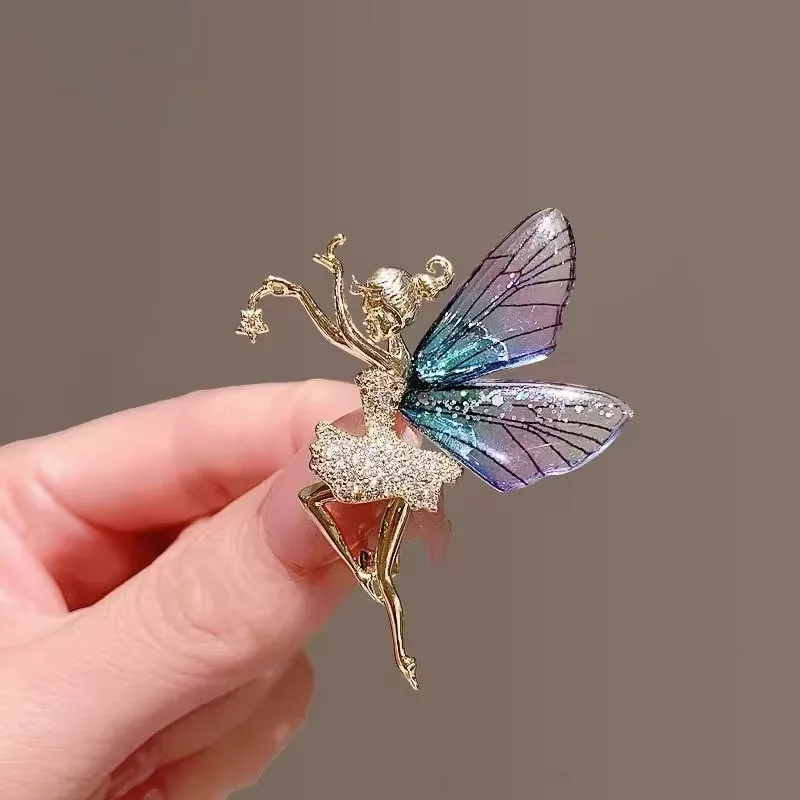 Elegant Ballet Fairy Brooch for Woman Transparent Gradient Wings Sparkly Crystal Lapel Pin Party Wedding Trendy Jewelry Gift