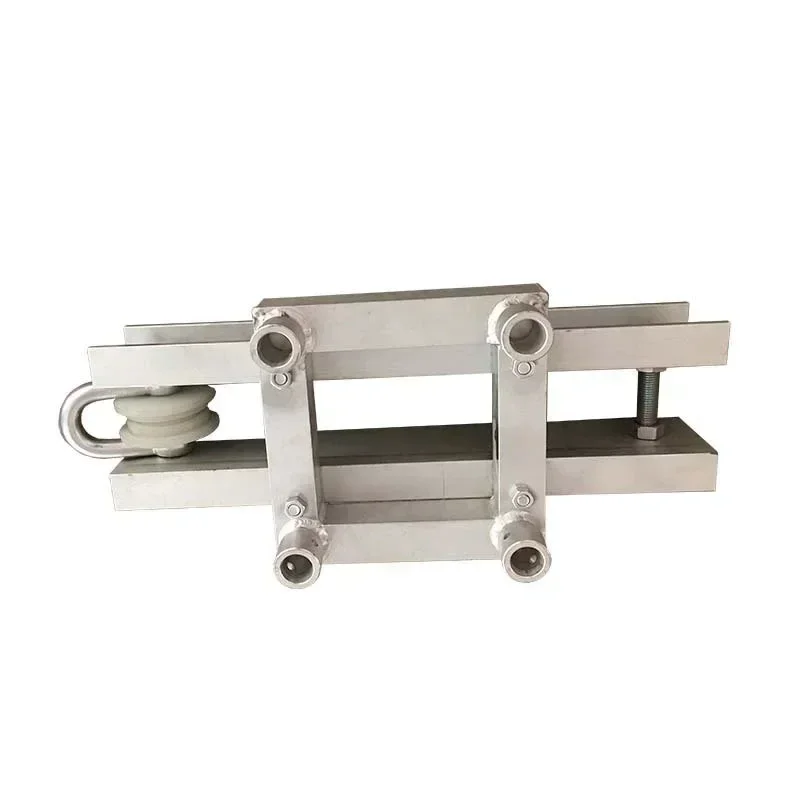 Hot Iron Cross Arm … - image