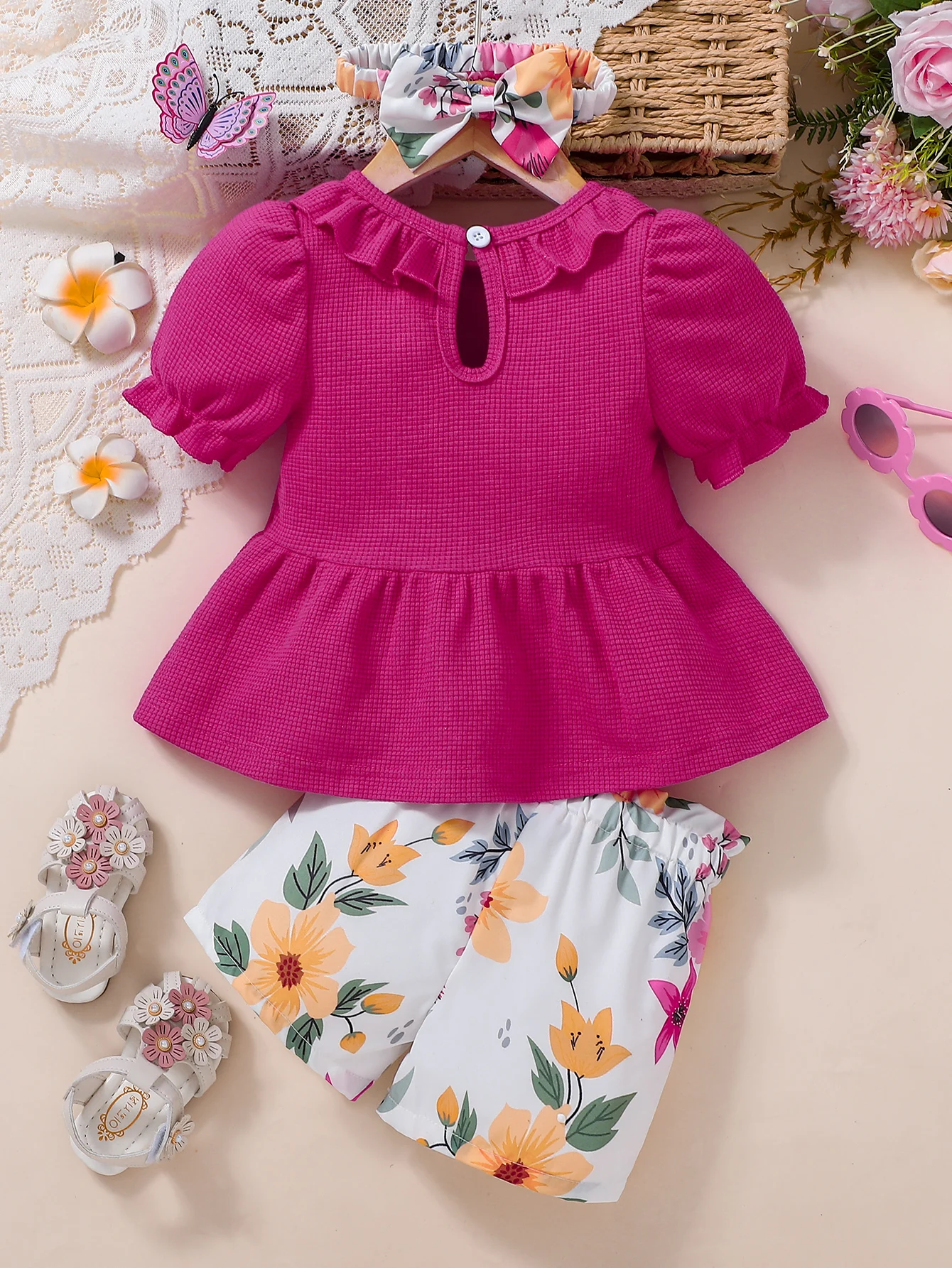 Summer Baby Girl Dragonfruit Color Bubble Sleeve Set with Lace Trim Top + Floral Shorts + Hairband Three-piece Ensemble