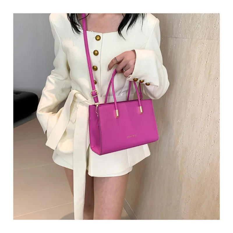 

Cross-border Fashion Ladies Handbag Joker Small Square Shoulder Bag Women Commuter Western Style Shoulder Bag