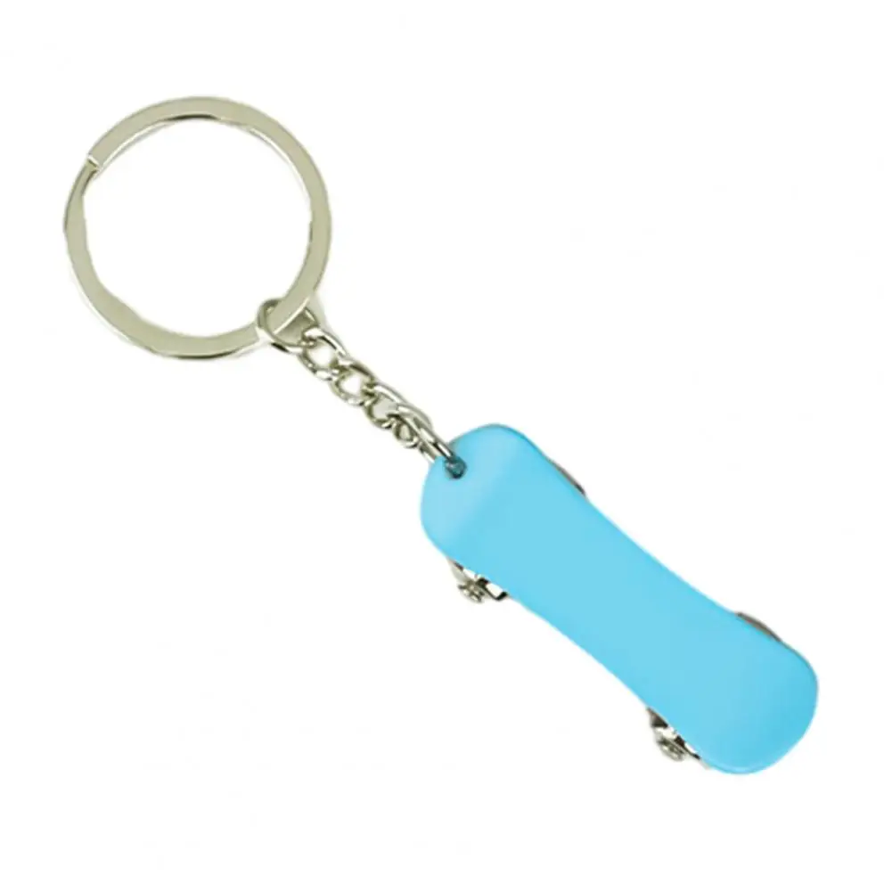 Nuovo portachiavi da skateboard in metallo simulazione colorato mini portachiavi da skateboard portachiavi portatile borsa accessori per auto ciondolo