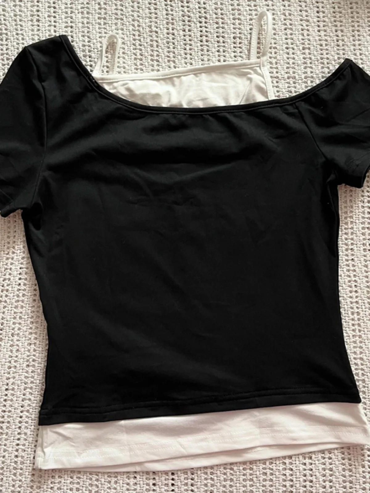 

Original Bla Asymmetrical oulder ort Sve T-irt Women's Summer American Retro Design Unique Two-Piece Top Byao Girl