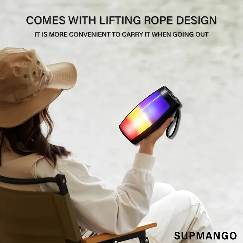 Altoparlante wireless con luci colorate Bluetooth RGB con luce LED Stereo esterno portatile Supporta l'espansione del disco TF e U